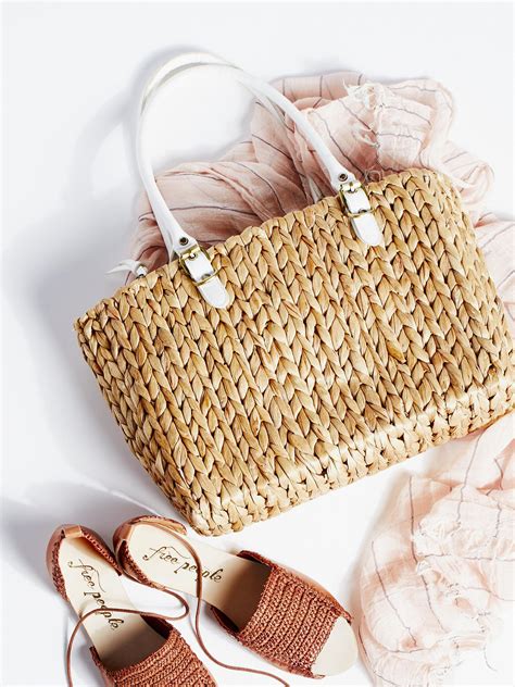 straw handbags